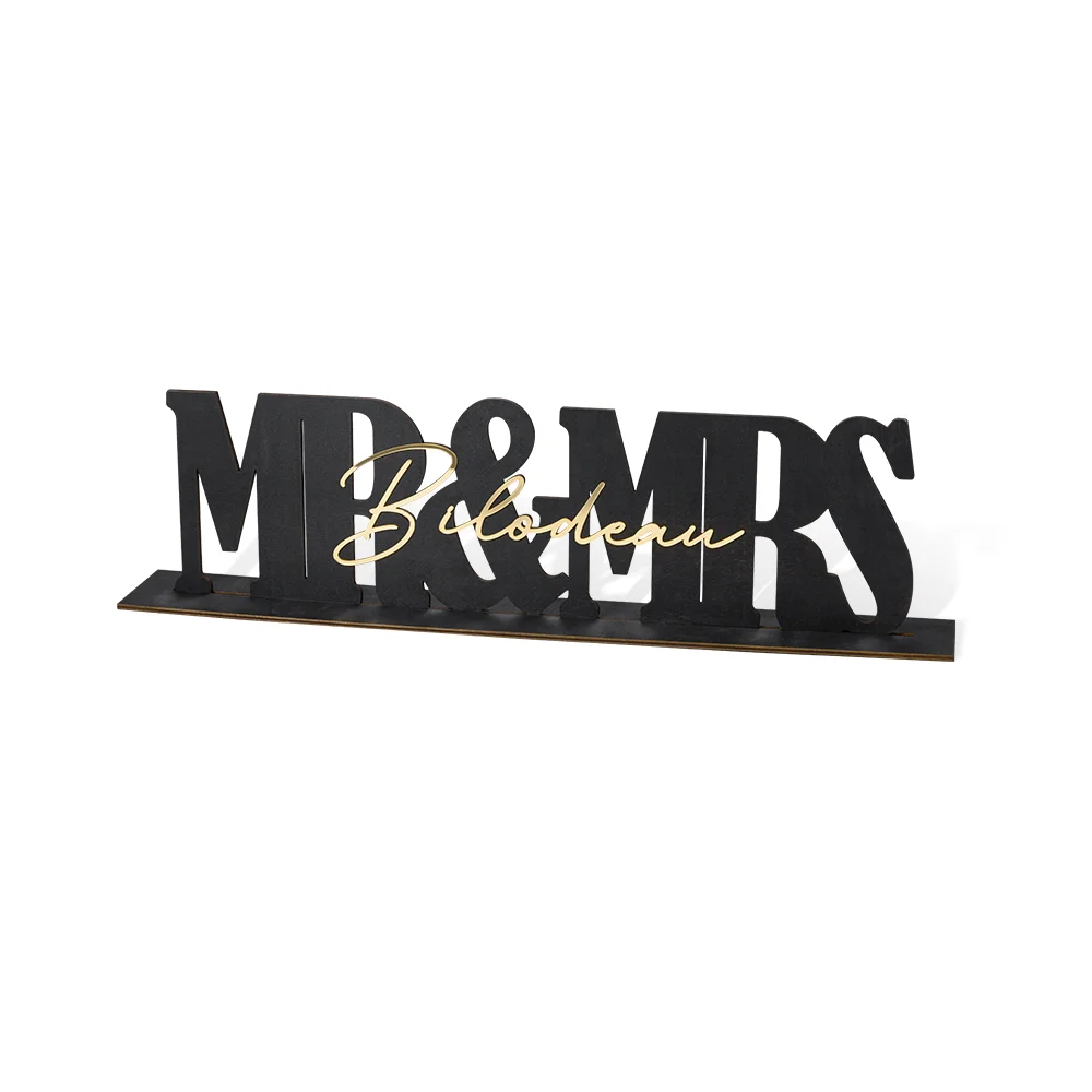 Personalized Mr & Mrs Wedding Name Sign – Custom Table Decor & Anniversary Gift